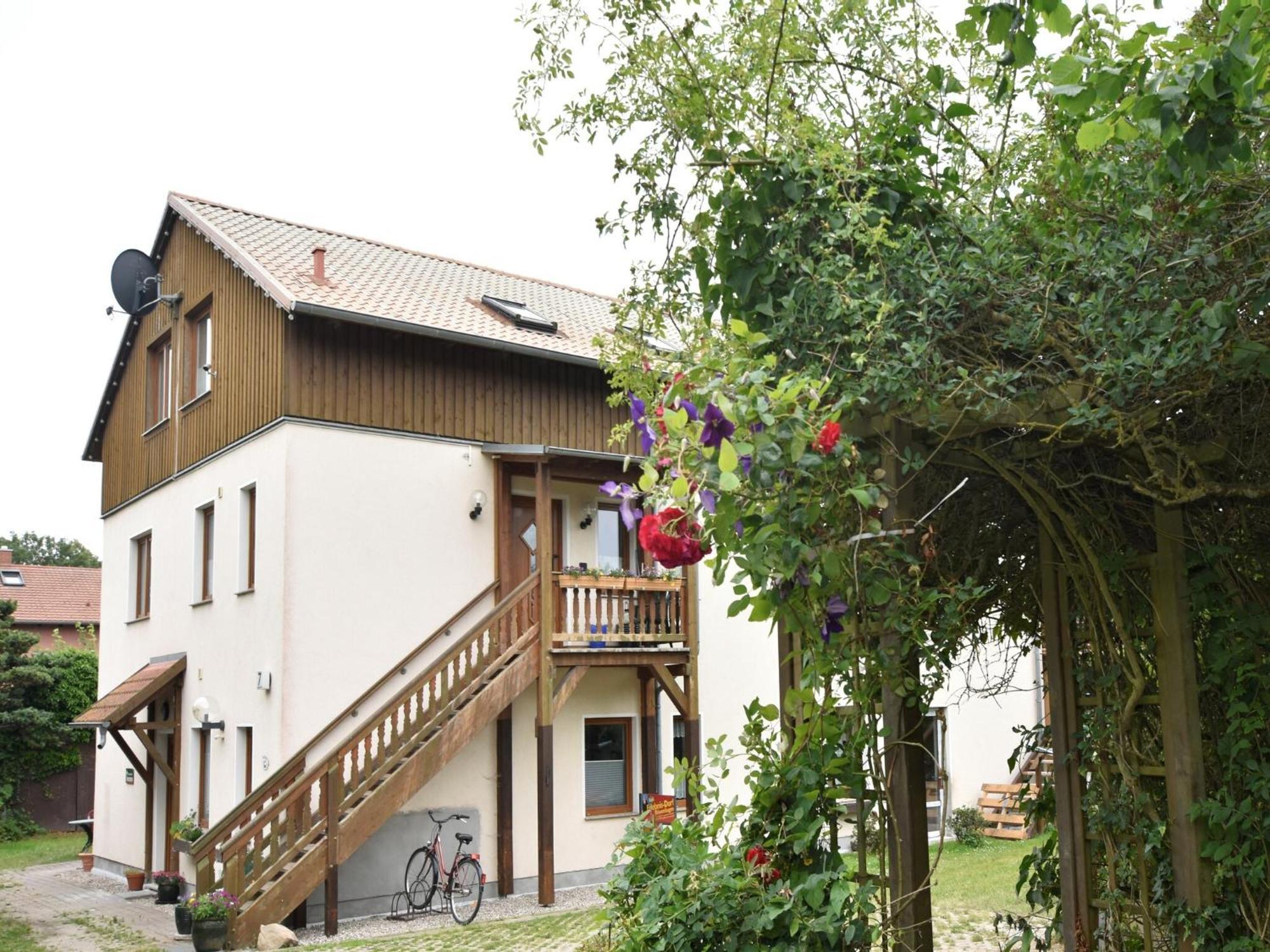 Beautiful Apartment In Rerik With Garden Near Sea Екстериор снимка