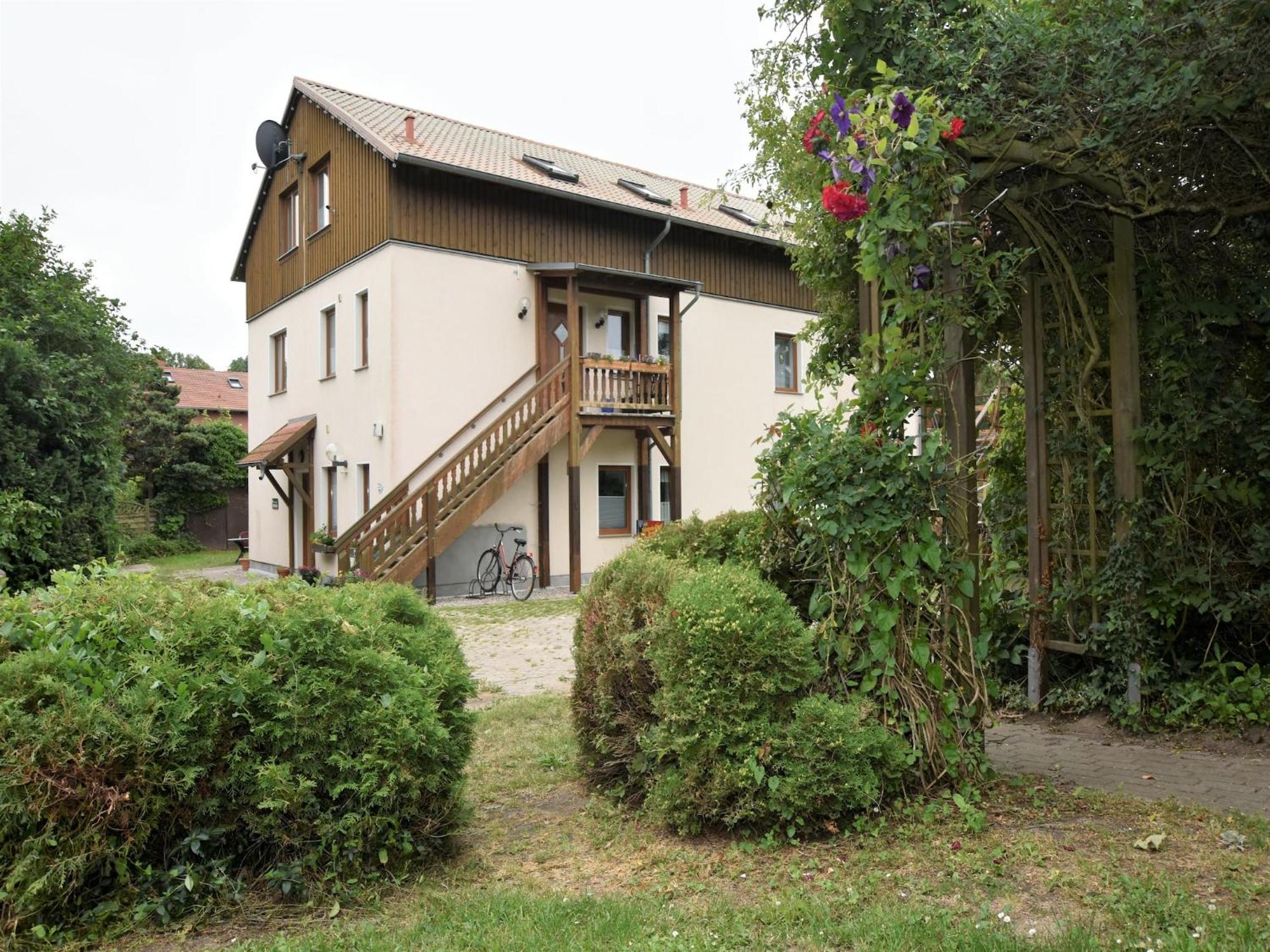 Beautiful Apartment In Rerik With Garden Near Sea Екстериор снимка