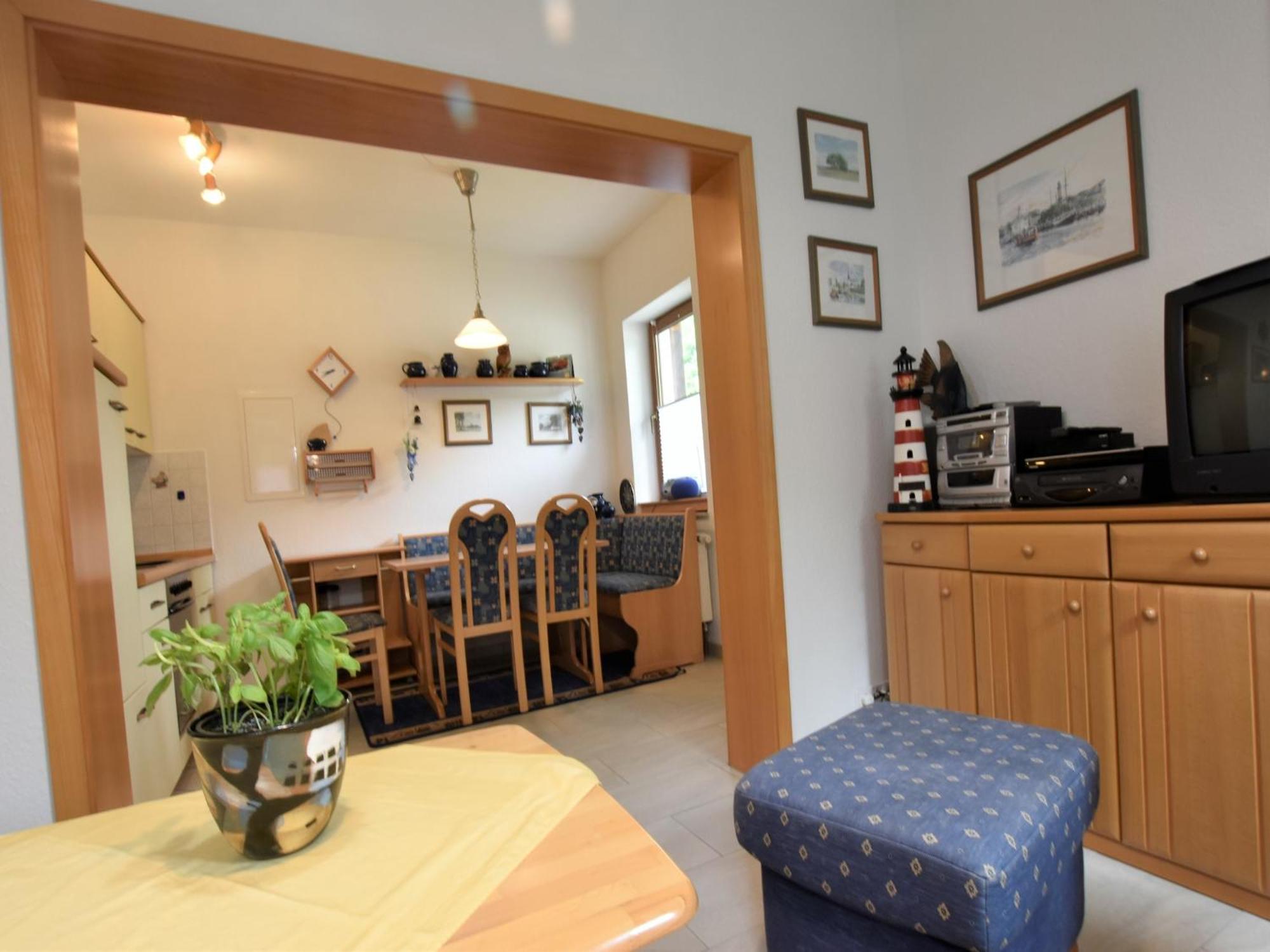 Beautiful Apartment In Rerik With Garden Near Sea Екстериор снимка