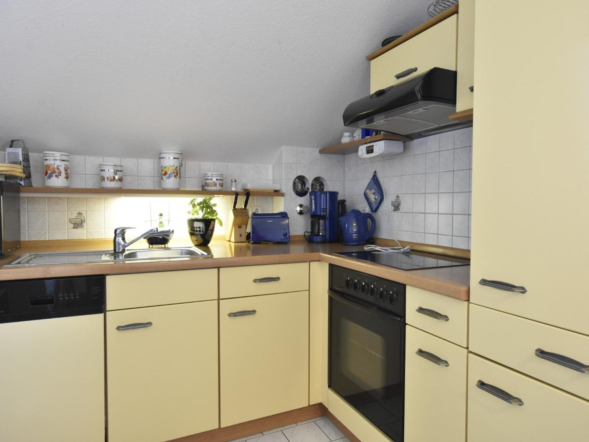Beautiful Apartment In Rerik With Garden Near Sea Екстериор снимка
